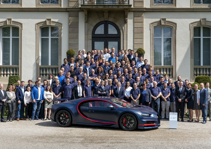 Bugatti Chiron: prodotta la numero 100