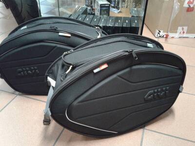 BORSE MOTO laterali givi ea100b