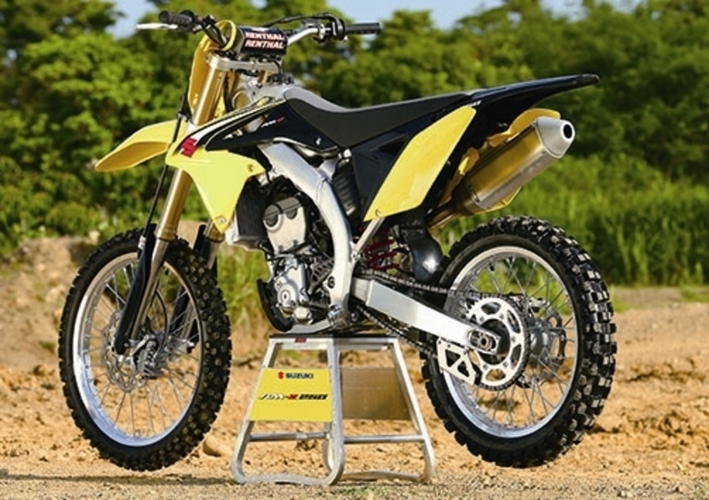 Valenti Racing RM-Z 250 RM-Z 250 (2016) (3)