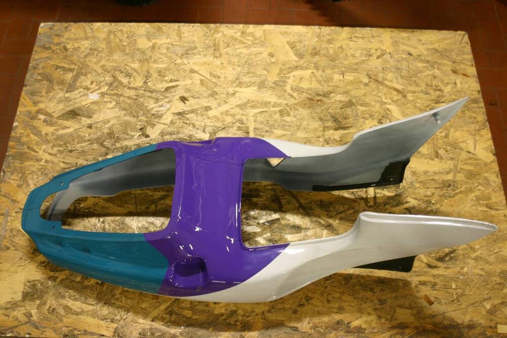 CODONE VIOLA-BIANCO-VERDE Aprilia RS - AF1 - Futur