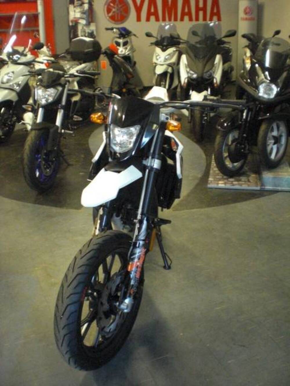 KSR Moto TR 50 SM 2T (2014 - 17) (3)