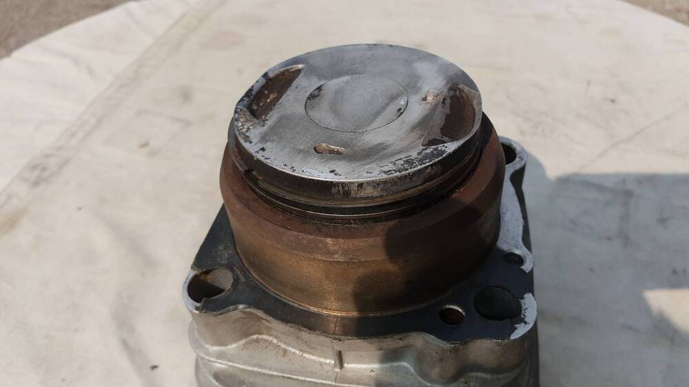 Cilindro e pistone Harley-Davidson Sportster 883 (6)