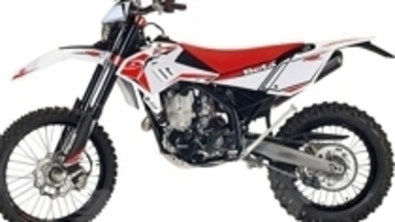 RR Enduro 4T Model Year 2010