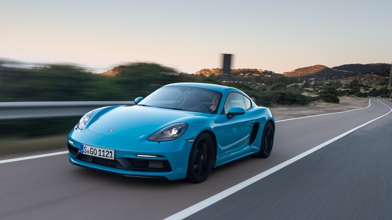 Porsche 718 Cayman GTS: bella fuori, cattiva dentro [Video]