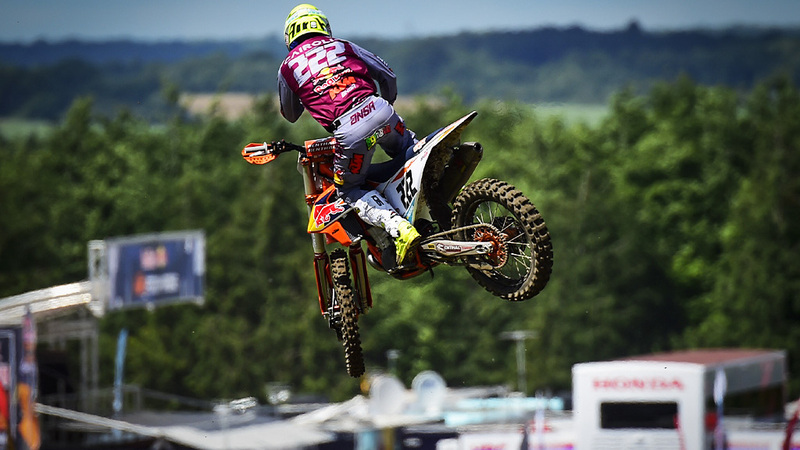 MX 2018. Cairoli e Prado in pole nel GP del Regno Unito