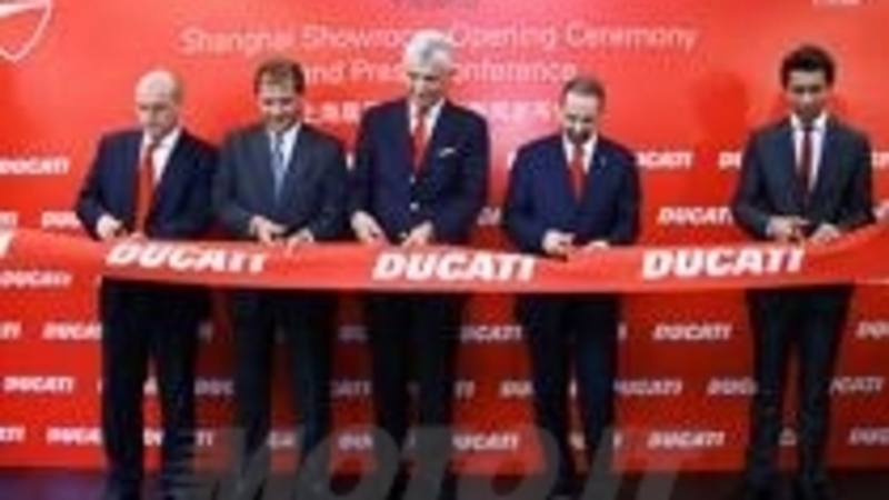 Primo Store Ducati in Cina