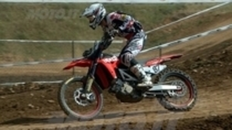 Debutta l&rsquo;Aprilia MXV 4.5 2009