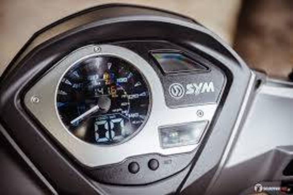 Sym Symphony 125 ST (2021 - 24) (3)