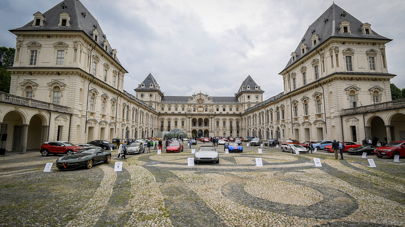 Supercar Night Parade, Salone Auto Torino: Autocrocetta con BMW M2 [video]