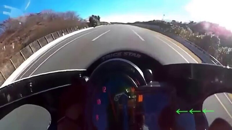 385 km/h su Kawasaki H2R!