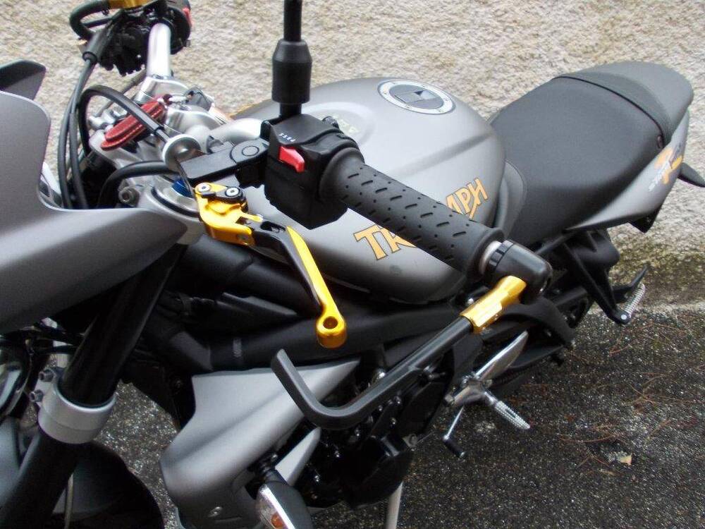 Leve-Paraleve-Serbatoio Triumph VV Rizoma