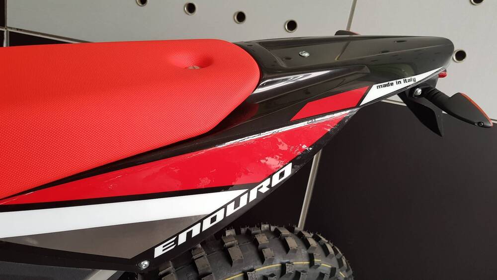 Fantic Motor Enduro 125 E Performance 4t (2018) (3)