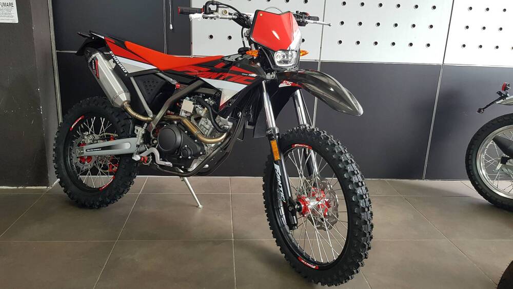 Fantic Motor Enduro 125 E Performance 4t (2018) (6)