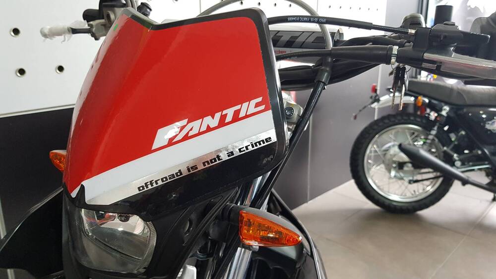 Fantic Motor Enduro 125 E Performance 4t (2018) (7)