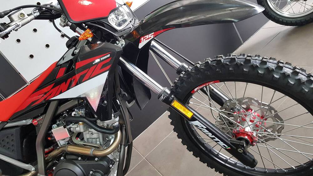 Fantic Motor Enduro 125 E Performance 4t (2018) (13)