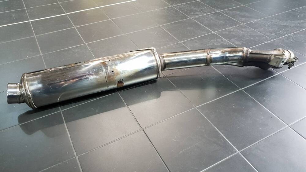 Scarico Originale Suzuki GSX-R 750 (2)