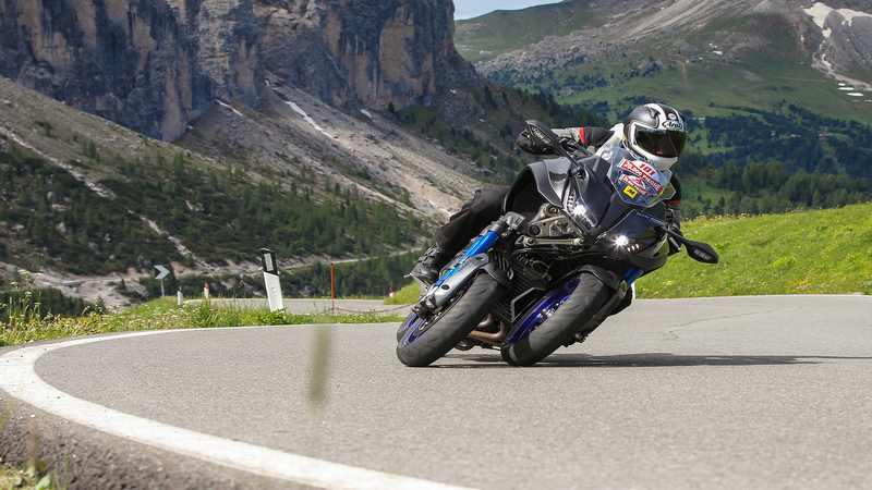 Yamaha Niken a 20.000 Pieghe - Day 1: la divora passi!