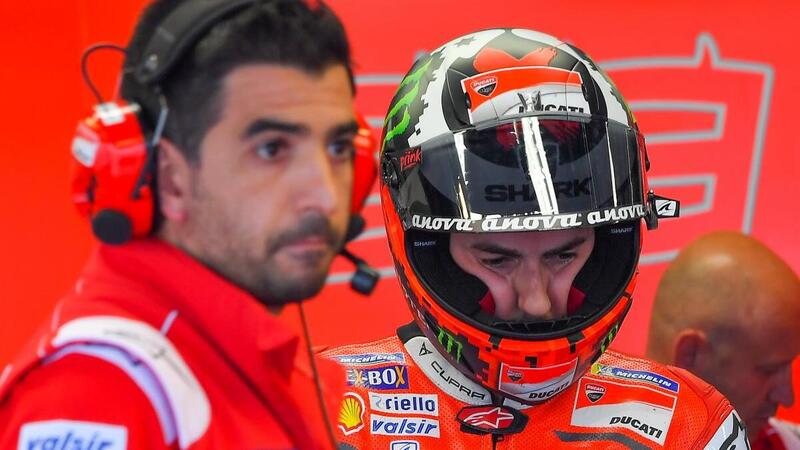 MotoGP 2018. Lorenzo segna il miglior tempo nelle FP2 a Barcellona