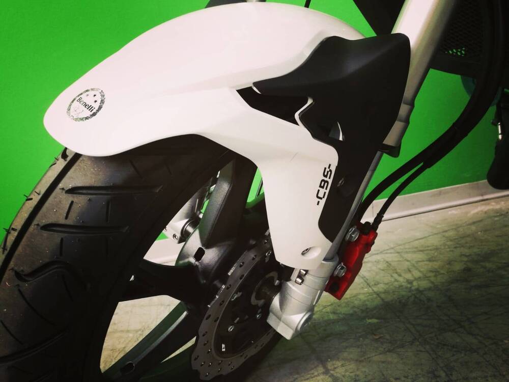 Benelli BN 125 (2021 - 25) (6)