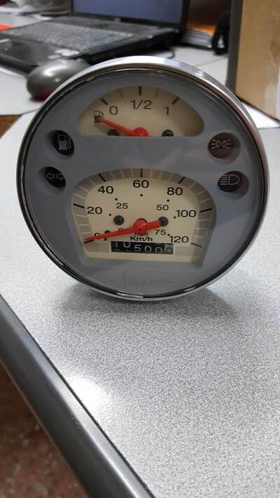 CONTAKM PIAGGIO VESPA PX CONTAKM TACHIMETRO PIAGGIO VESPA PX 125 150