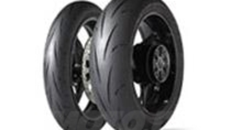 Dunlop GP Racer D211