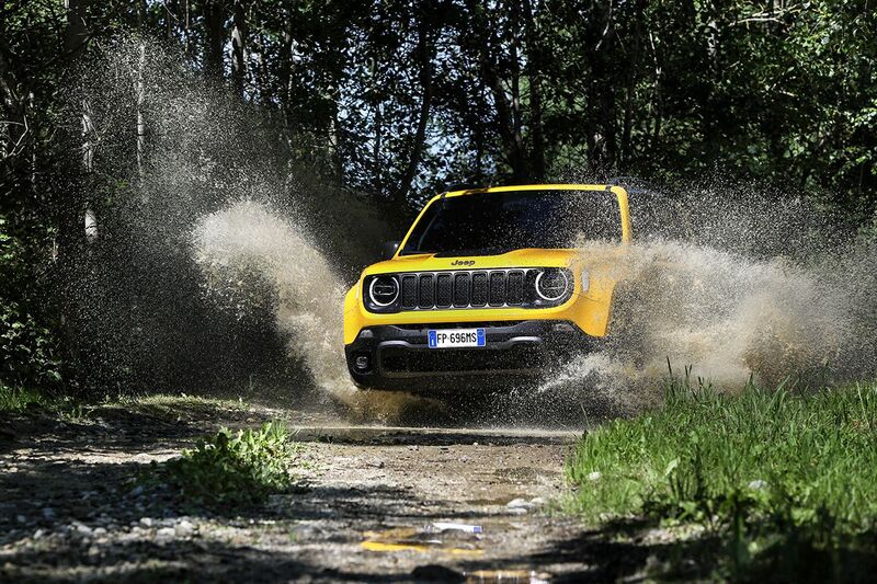 In gamma c&#039;&egrave; anche la versione Trailhawk pi&ugrave; orientata all&#039;offroad