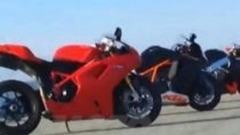 RSV4 Factory vs 1198S vs RC8R