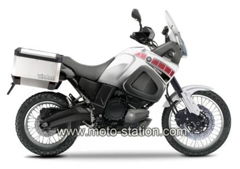 Yamaha Super T&eacute;n&eacute;r&eacute; e FZ8