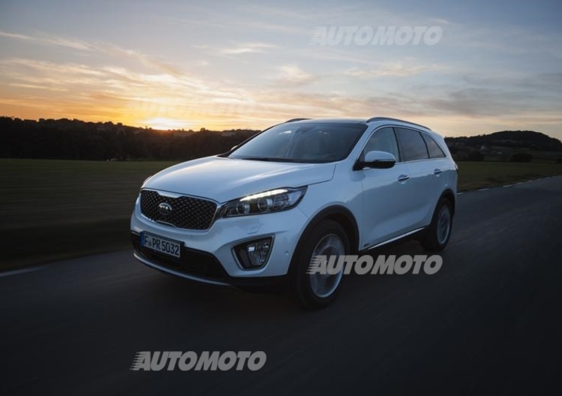 Kia Sorento (2015-21) (32)