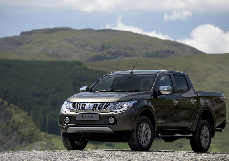 Mitsubishi L200 (2014-15) (4)