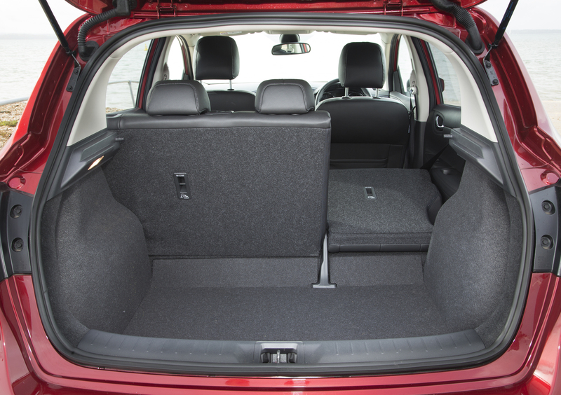 Nissan Pulsar (2014-19) (6)