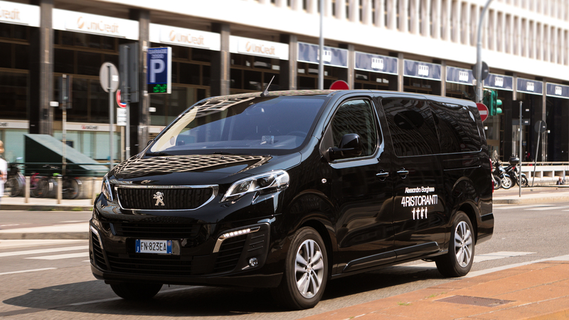 Peugeot Traveller, vettura ufficiale della serie TV &ldquo;4 Ristoranti&rdquo;