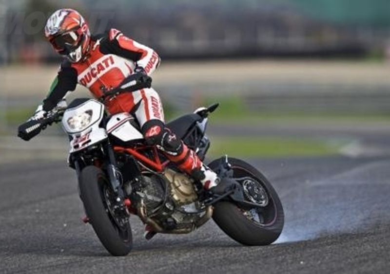 Hypermotard 1100EVO SP da febbraio nelle concessionarie