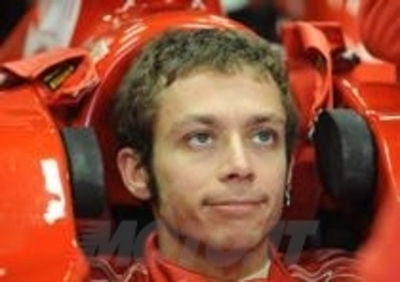 Rossi con la Ferrari F2008 a Montmelò