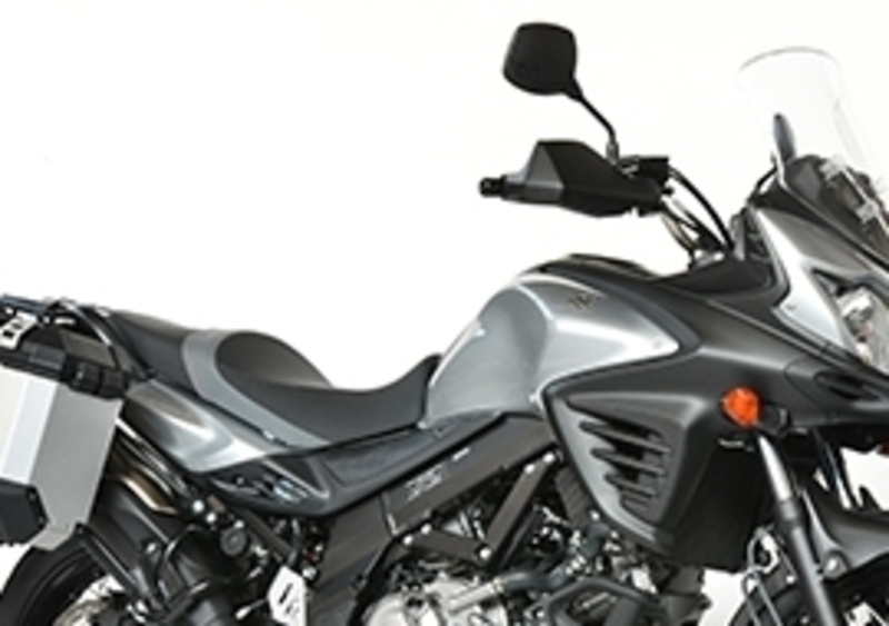 Suzuki V-Strom 650 V-Strom 650 ABS XT Fun Ride (2016) (3)