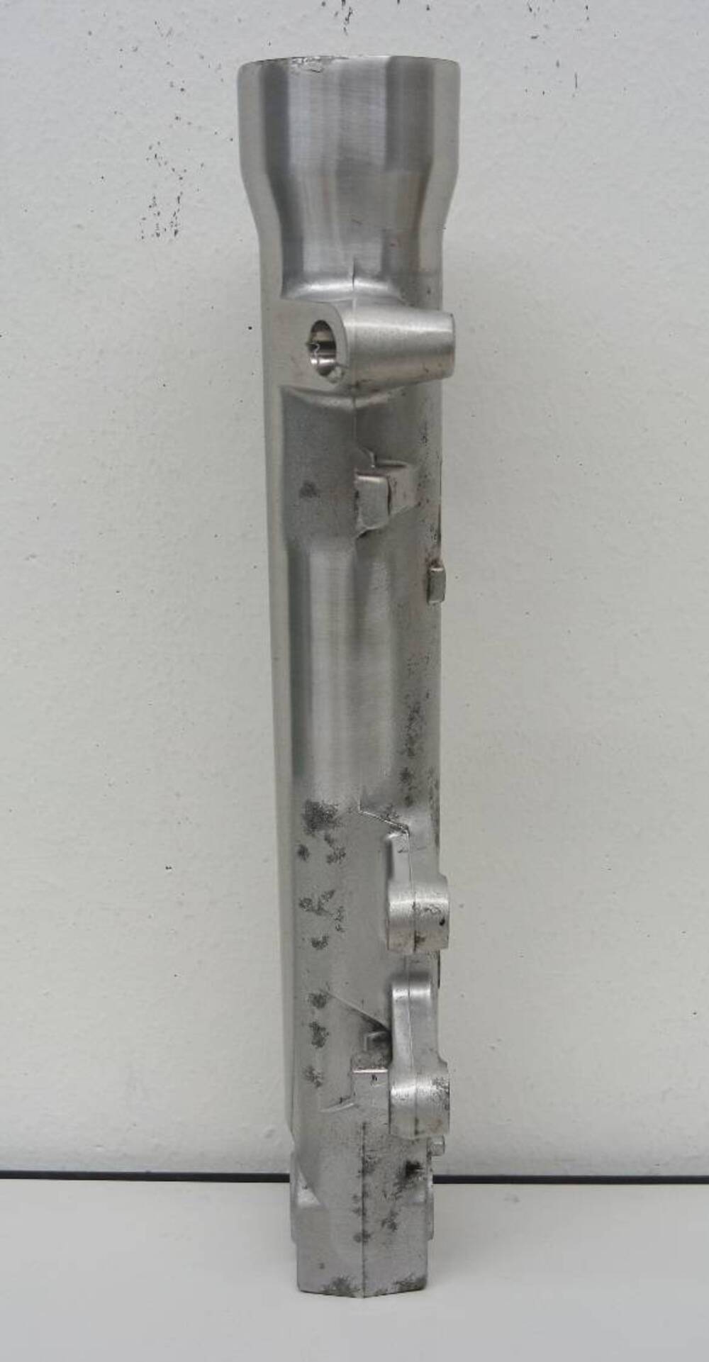 Fodero SX forcella SV650 Suzuki (4)