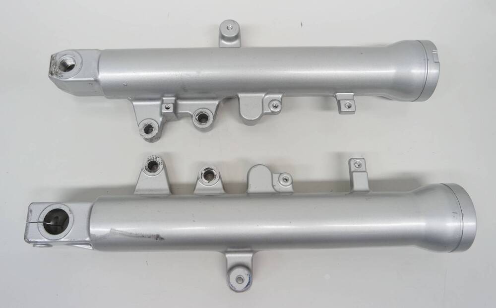 Fodero fork SV650 s Suzuki (5)