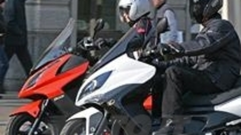 Kymco Downtown 300i e Xciting R 300i 