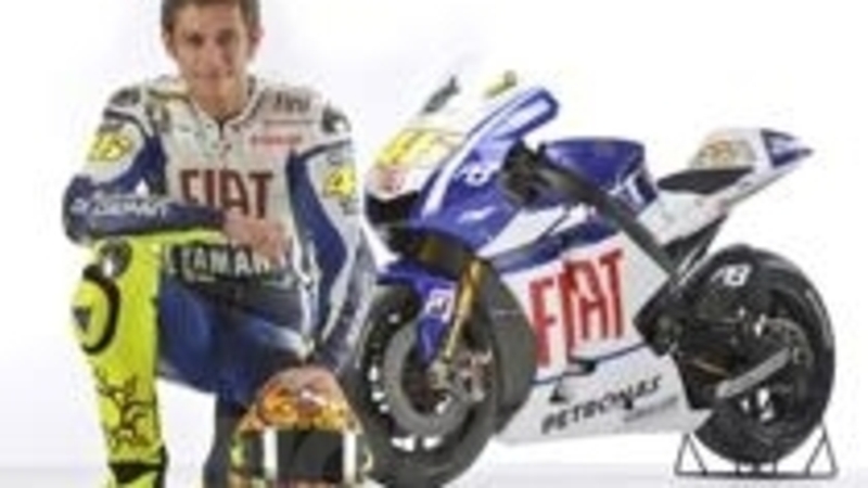 Valentino Rossi presenta la Yamaha M1 2010