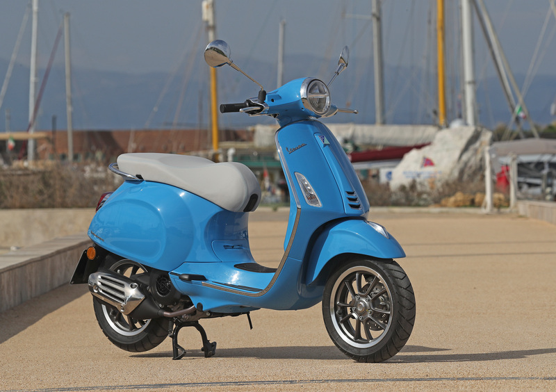 Vespa Primavera 125 Primavera 125 3V ie ABS 50° Anniversario (2018 - 19) (5)