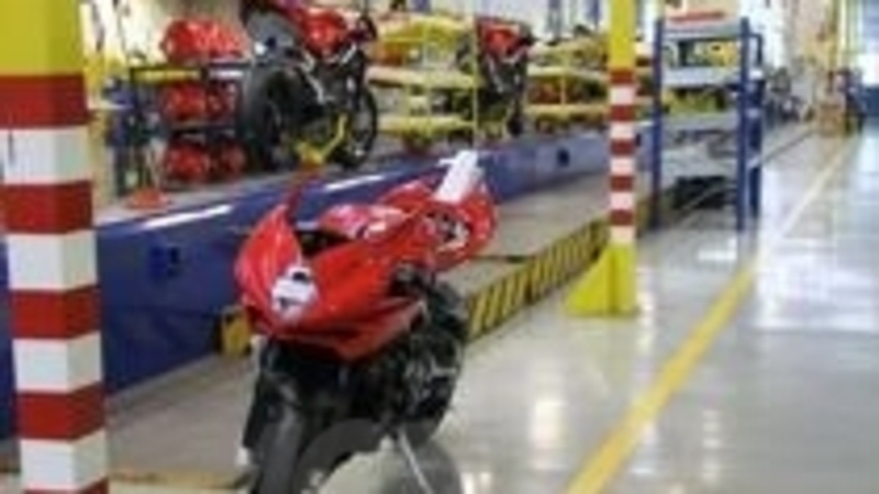 La MV Agusta F4 va in produzione