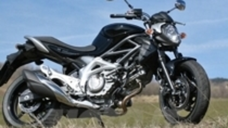 Suzuki Gladius in promozione