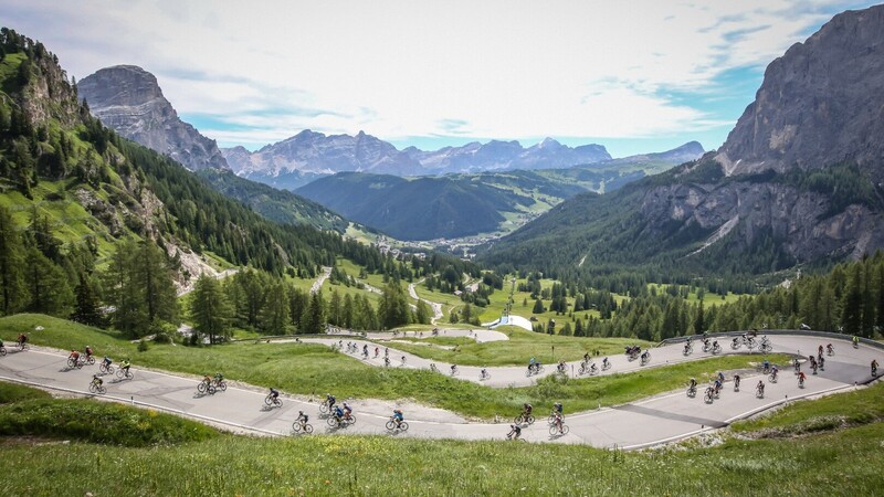 Sellaronda Day: la sfida ai 4 Passi con le eBike Bosch