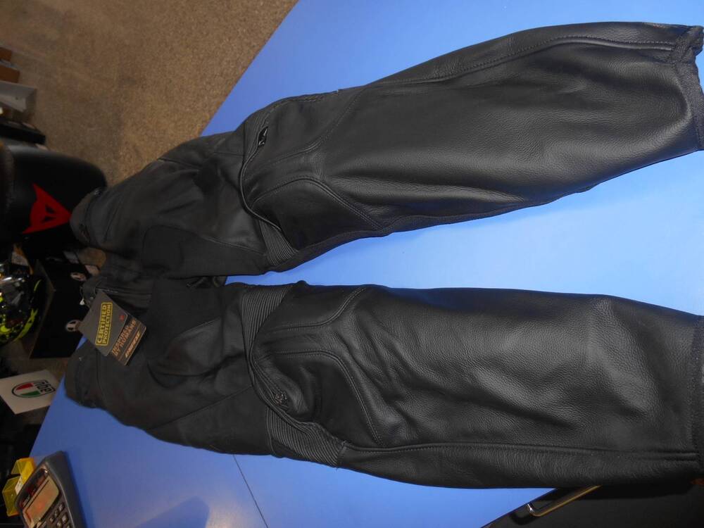 PONY C2 PANTALONE PELLE Dainese (2)