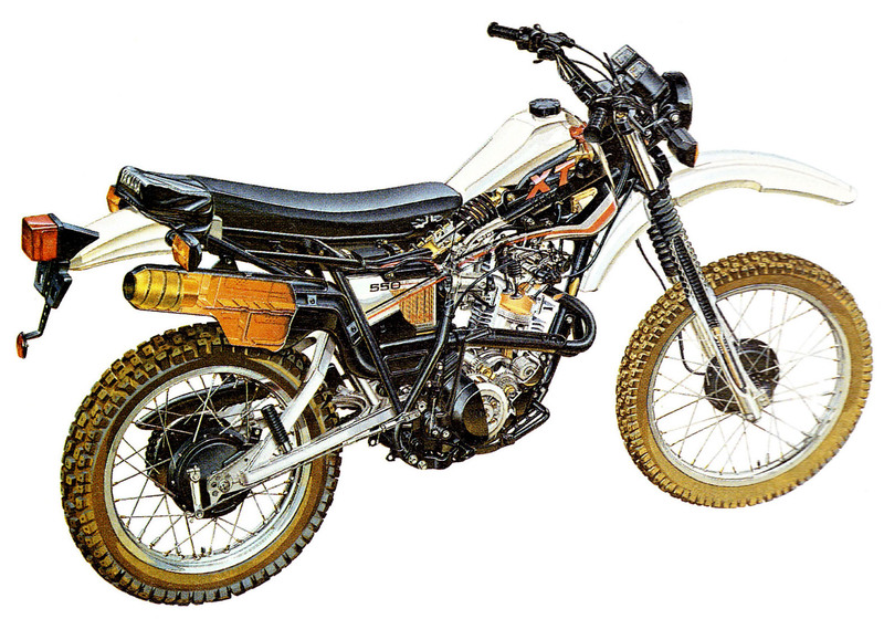 La Yamaha XT 550 del 1982 con la prima sospensione Monocross