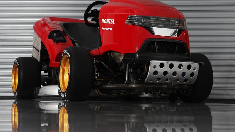 Honda Mean Mower V2, il tosaerba record da 240 km/h 