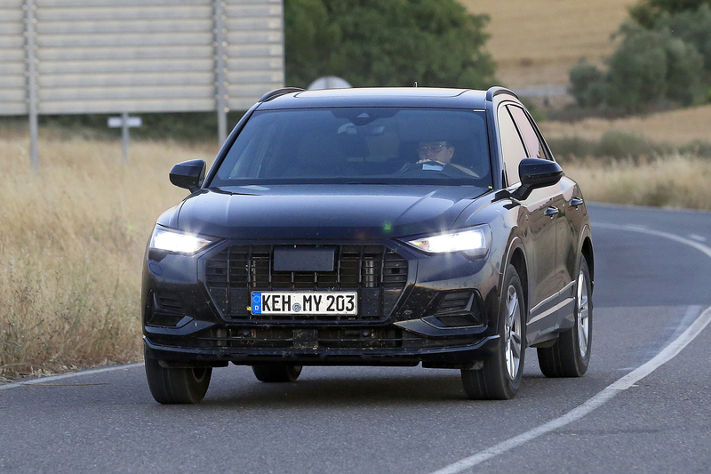 Audi Q3, le foto spia