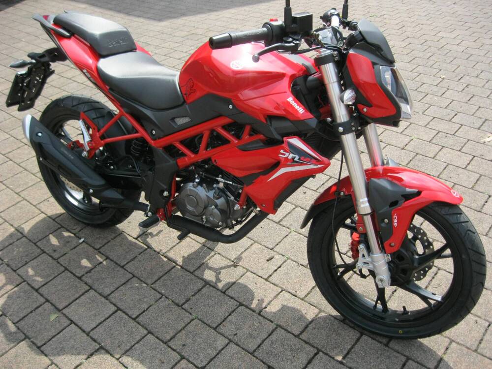 Benelli BN 125 (2021 - 25) (5)