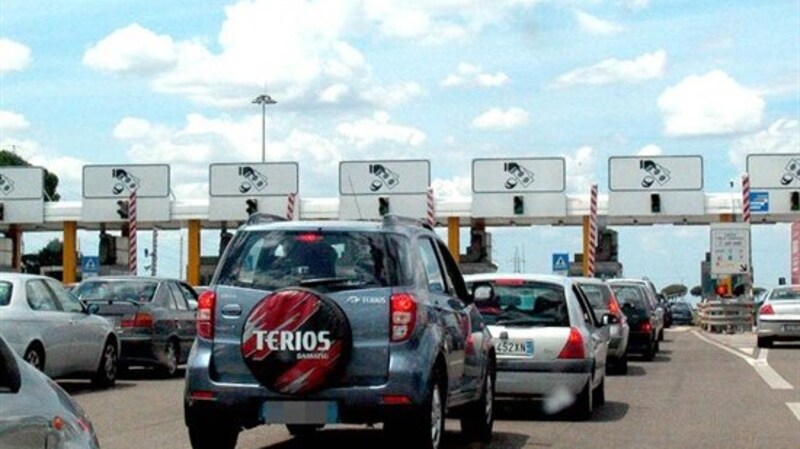 De Vita: &quot;Autostrade, i nostri ex-deputati hanno viaggiato gratis per 10 anni&quot;