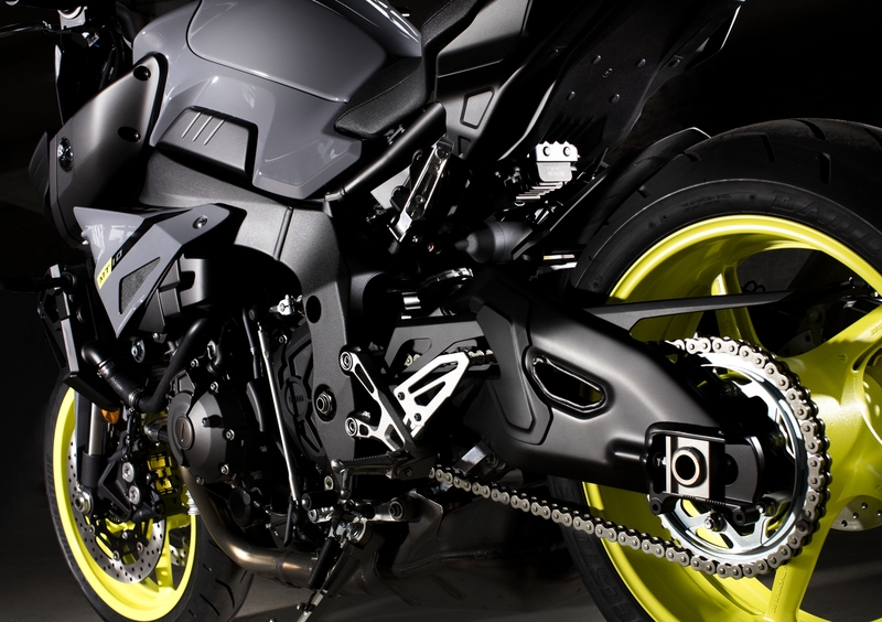 Yamaha MT-10 MT-10 ABS (2016 - 17) (16)